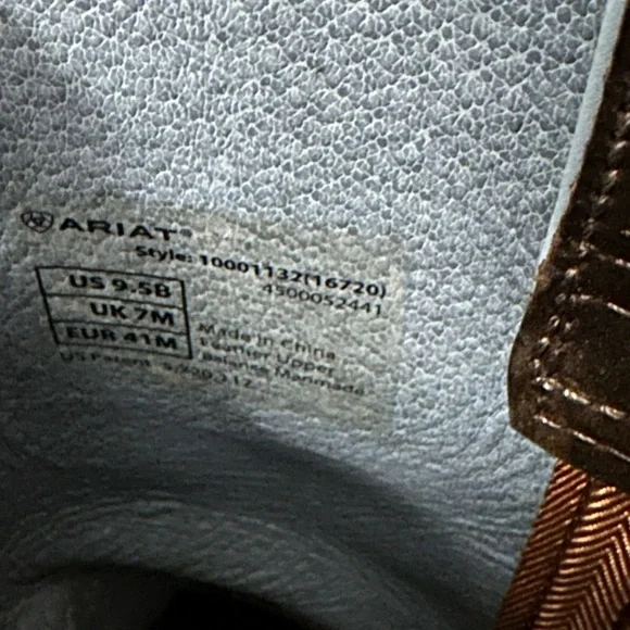 Ariat Brown Western Boots with Star Detail size 9.5 - Picture 4 of 6